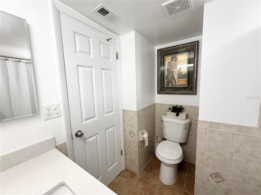 1100 E Bay Drive - Photo 21