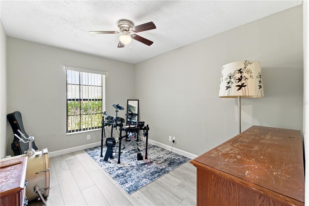 3944 Ne 7th Street - Photo 19