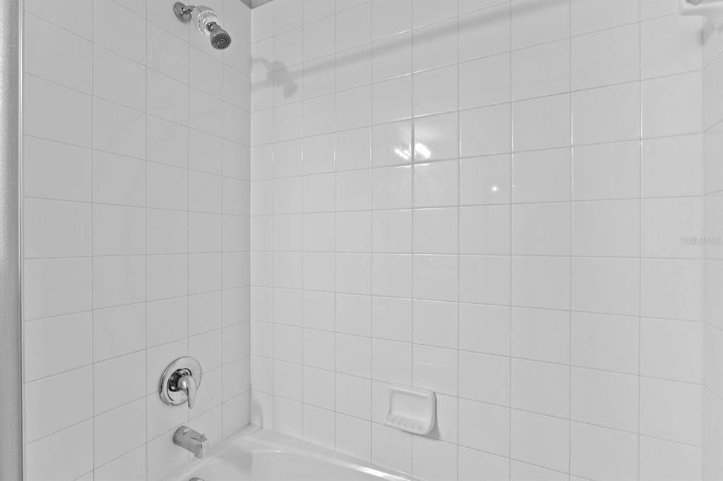 17402 Cruiser Bend - Photo 26