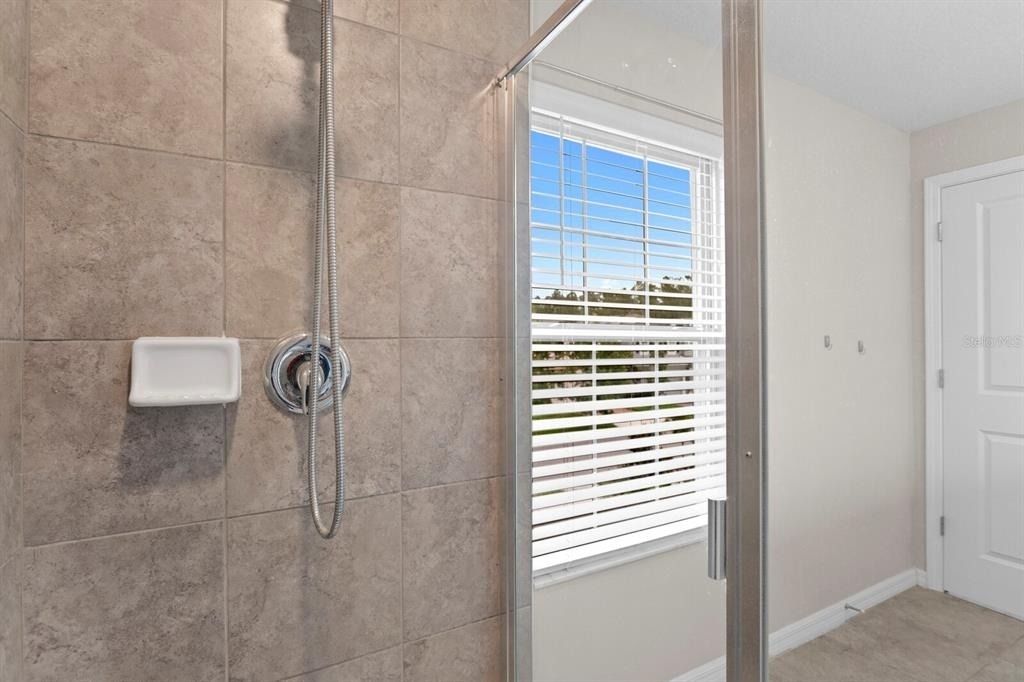 17402 Cruiser Bend - Photo 22