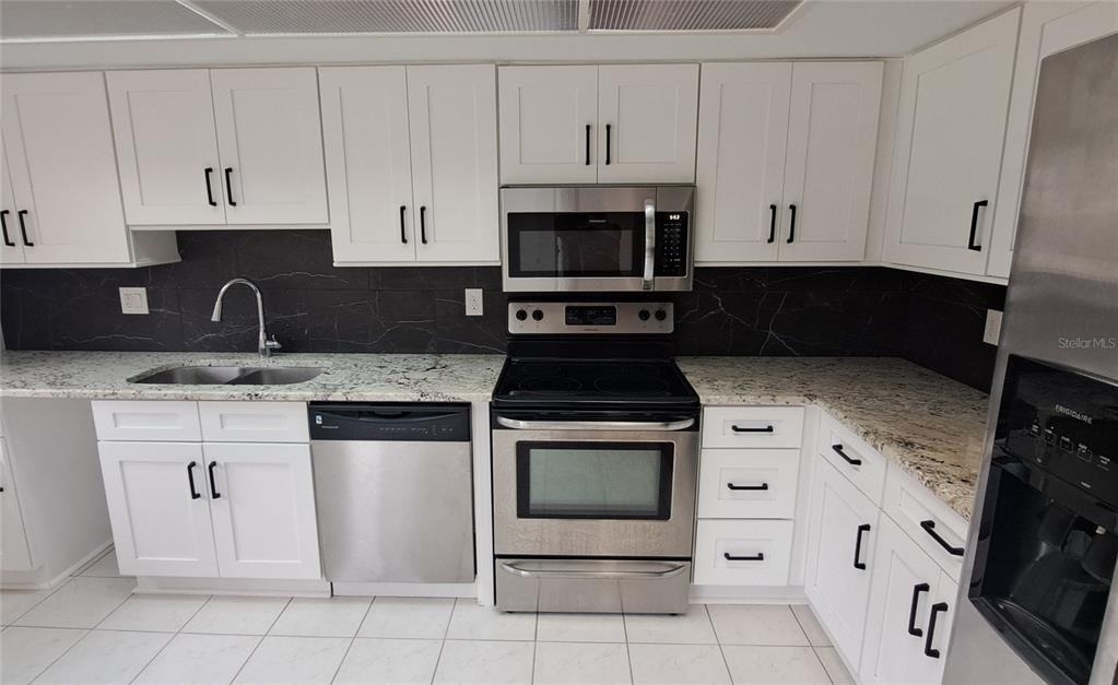 60 Kay Court - Photo 4