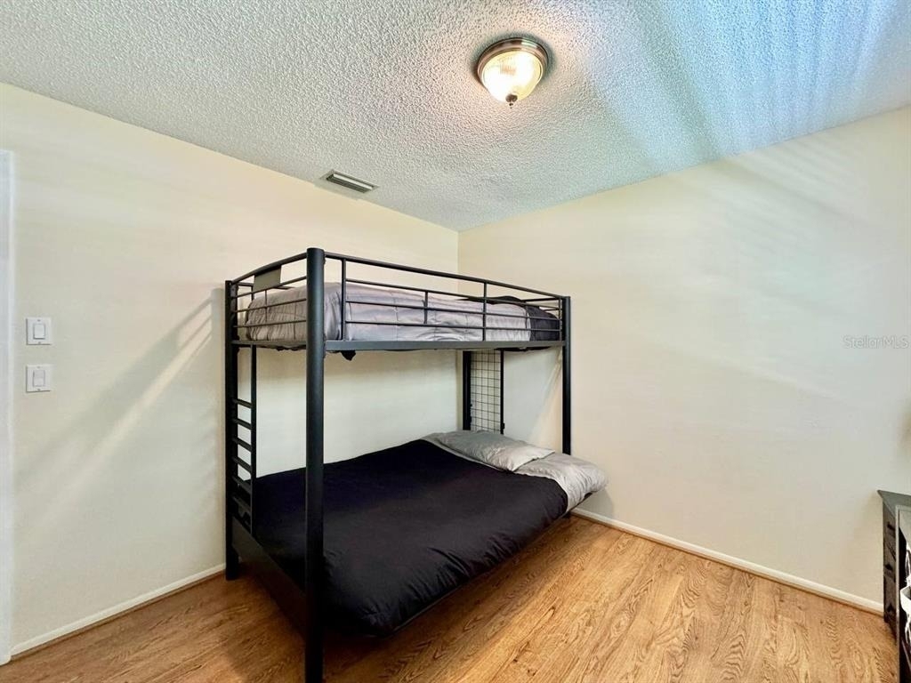 2775 Diane Terrace - Photo 20