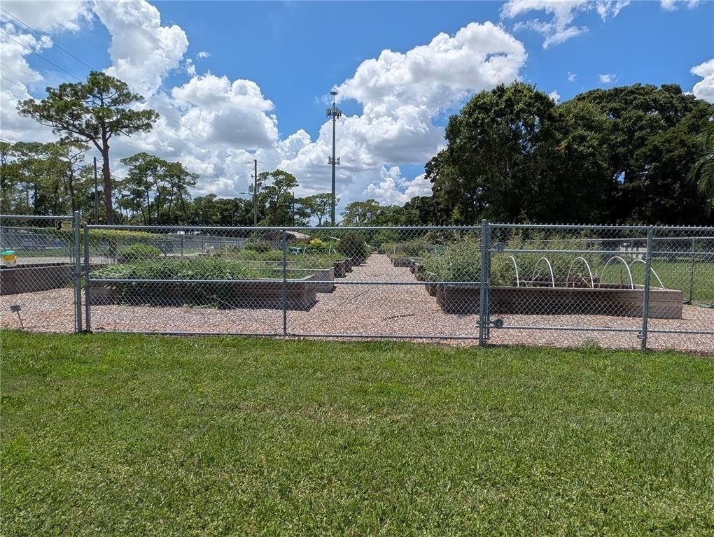 4450 93rd Terrace N - Photo 25