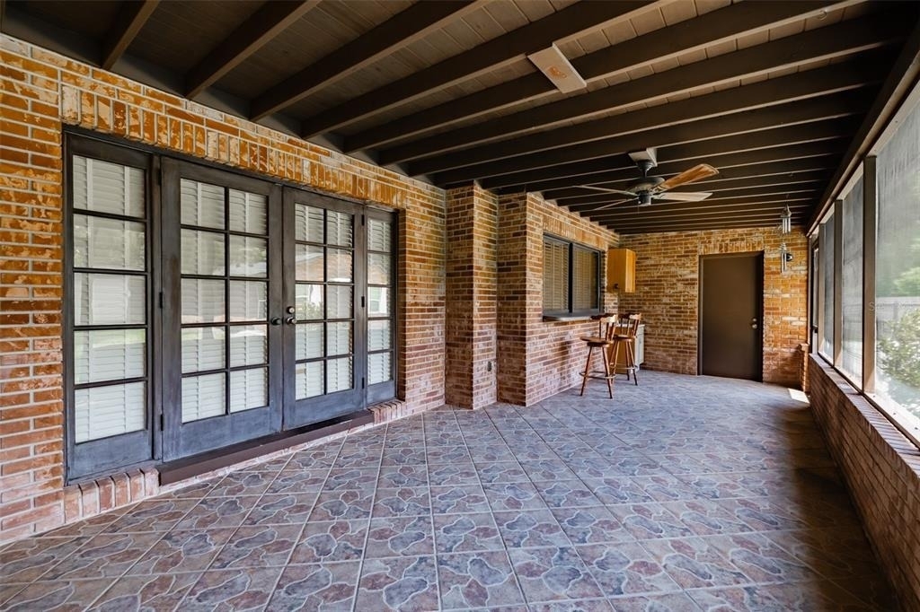 501 Bryan Road - Photo 10