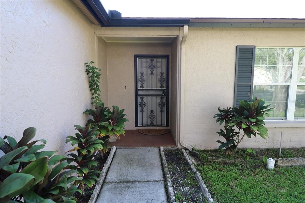 5017 Oakshire Dr - Photo 3