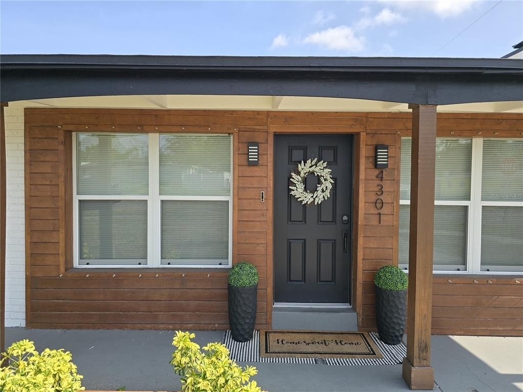 4301 W Wisconsin Avenue - Photo 1