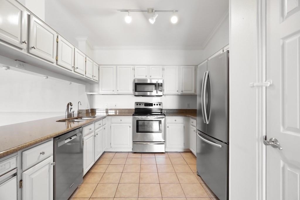 2111 Welch St Street - Photo 13