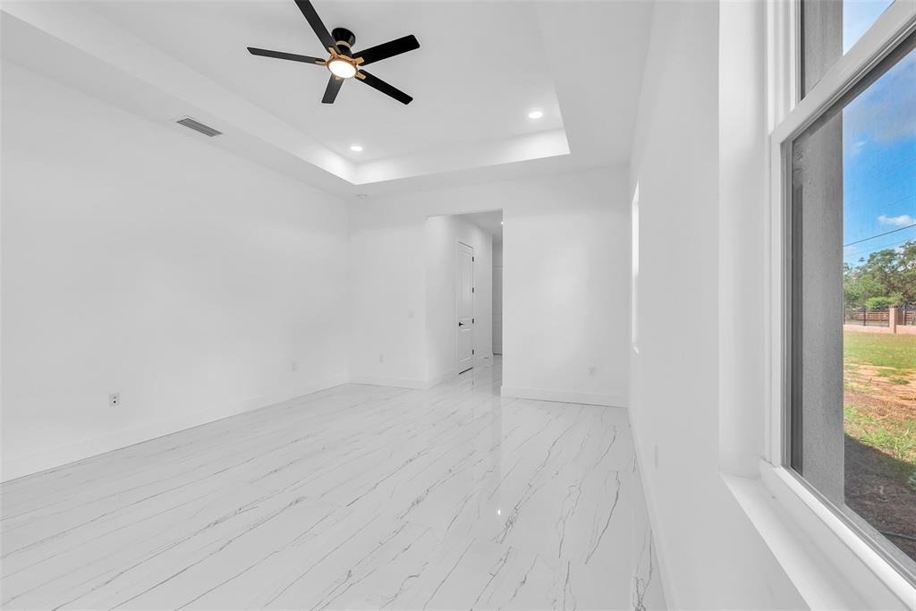 11921 Fort King Highway - Photo 14