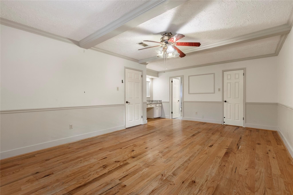 8215 Winding Hill Lane - Photo 31