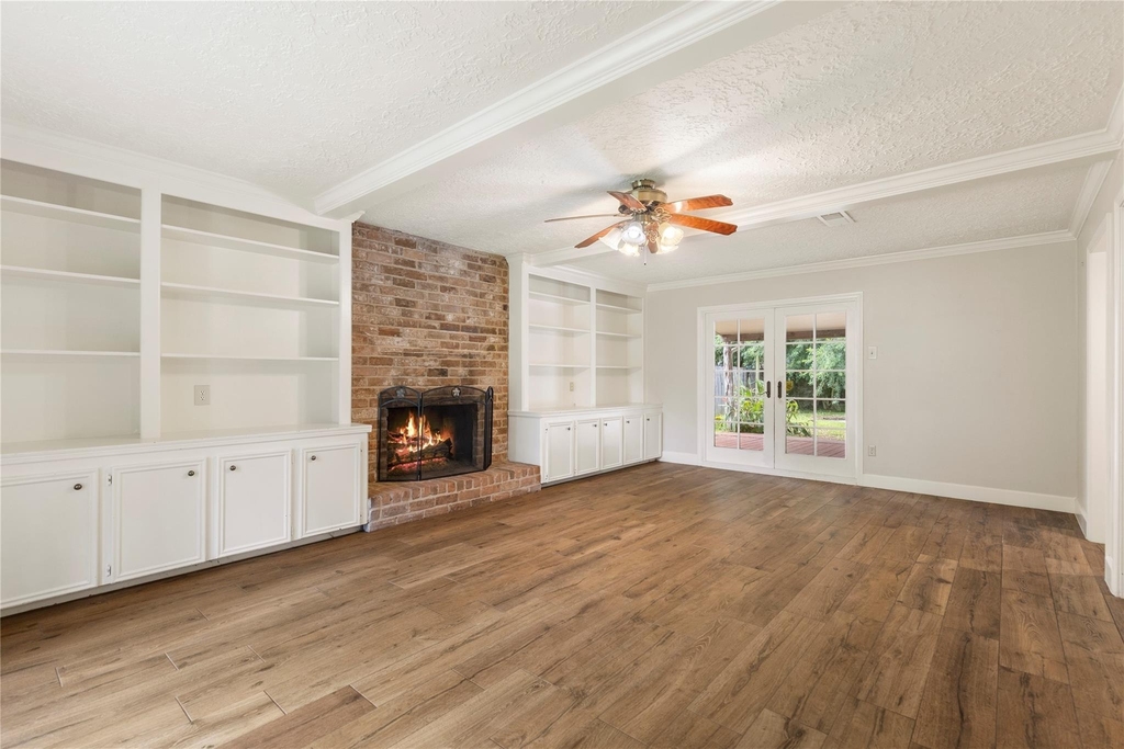 8215 Winding Hill Lane - Photo 19