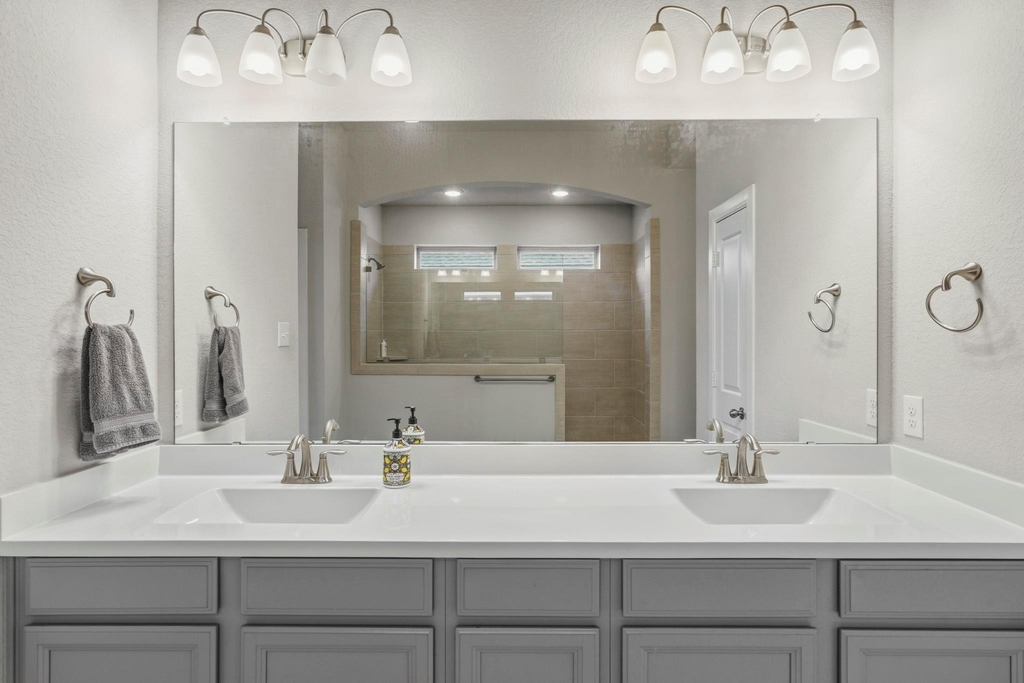 10055 Napier Drive - Photo 10