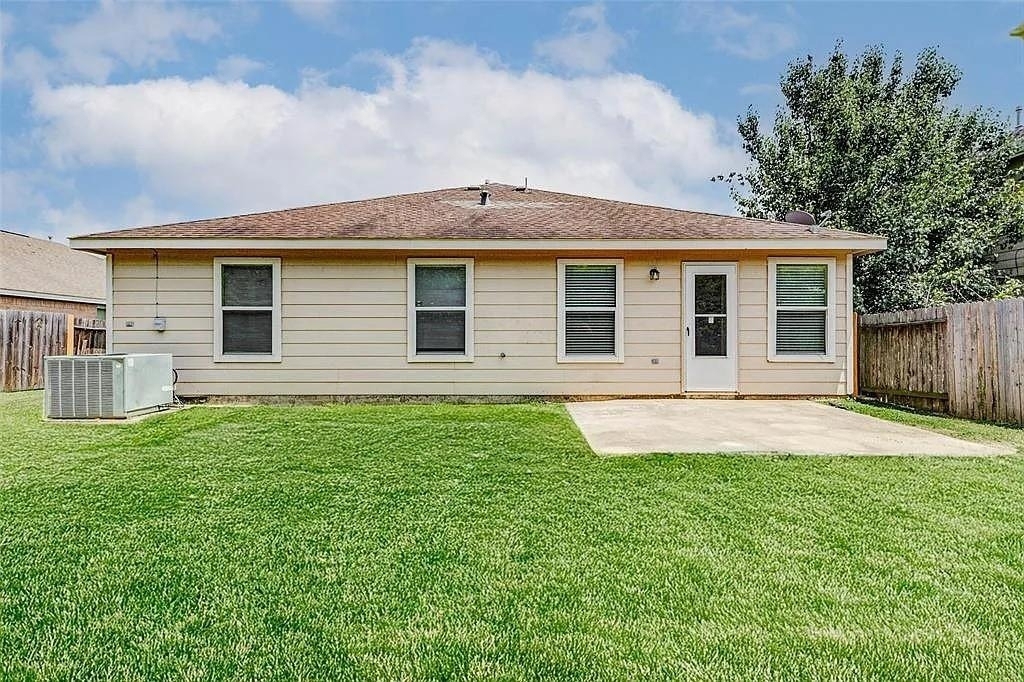 7027 Parkford Meadow Drive - Photo 28