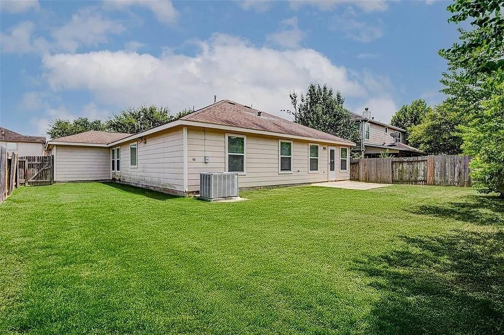 7027 Parkford Meadow Drive - Photo 29