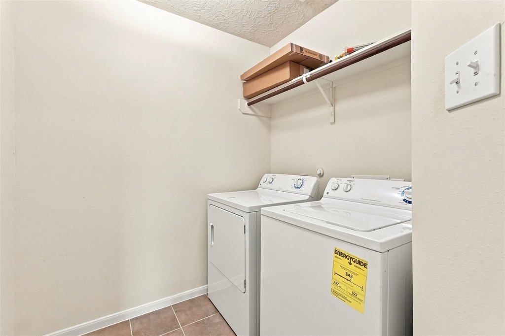 12563 Chiswick Road - Photo 21
