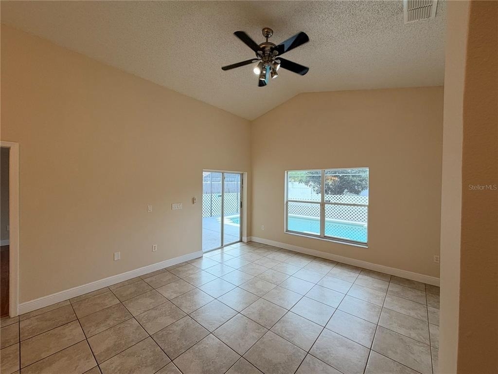4647 Eagle Peak Drive - Photo 10