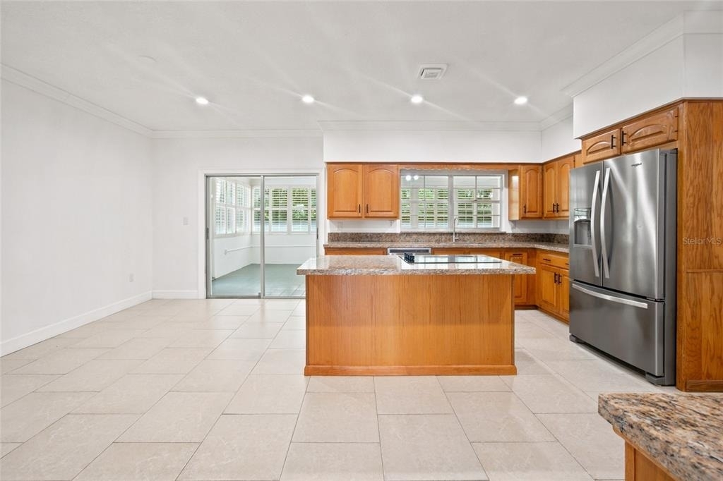 7860 Nw 56th Place - Photo 8