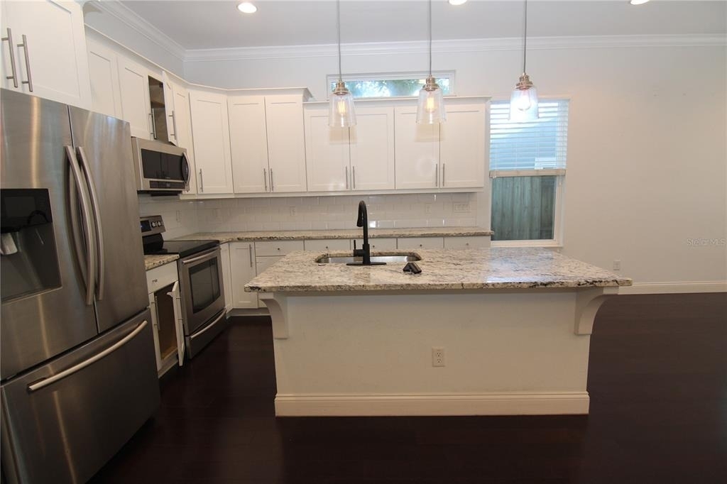 2505 Depauw Avenue - Photo 8