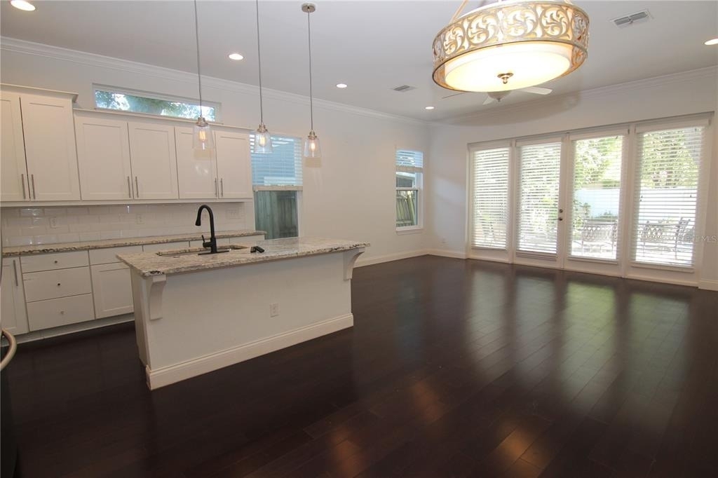 2505 Depauw Avenue - Photo 7