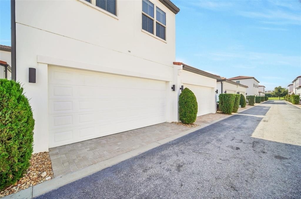 8878 Bismarck Palm Drive - Photo 40