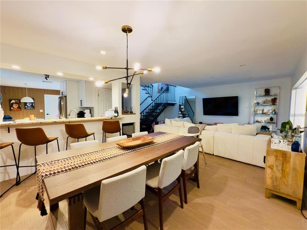 8113 Breeze Cove Lane - Photo 5