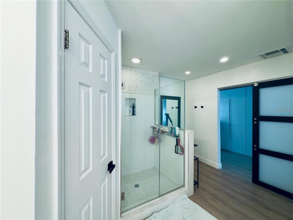 8113 Breeze Cove Lane - Photo 24