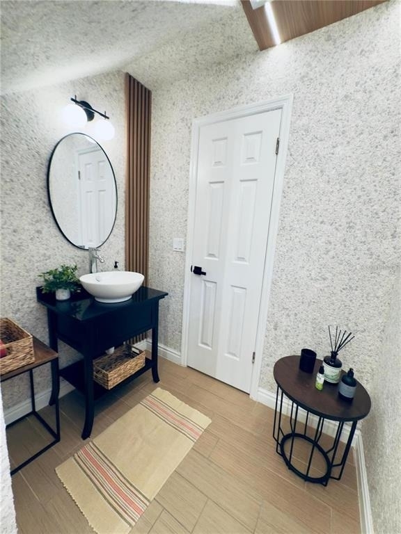 8113 Breeze Cove Lane - Photo 22