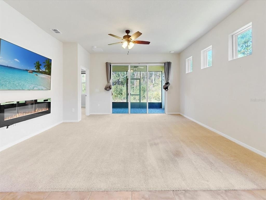 2542 Cliff Way - Photo 2