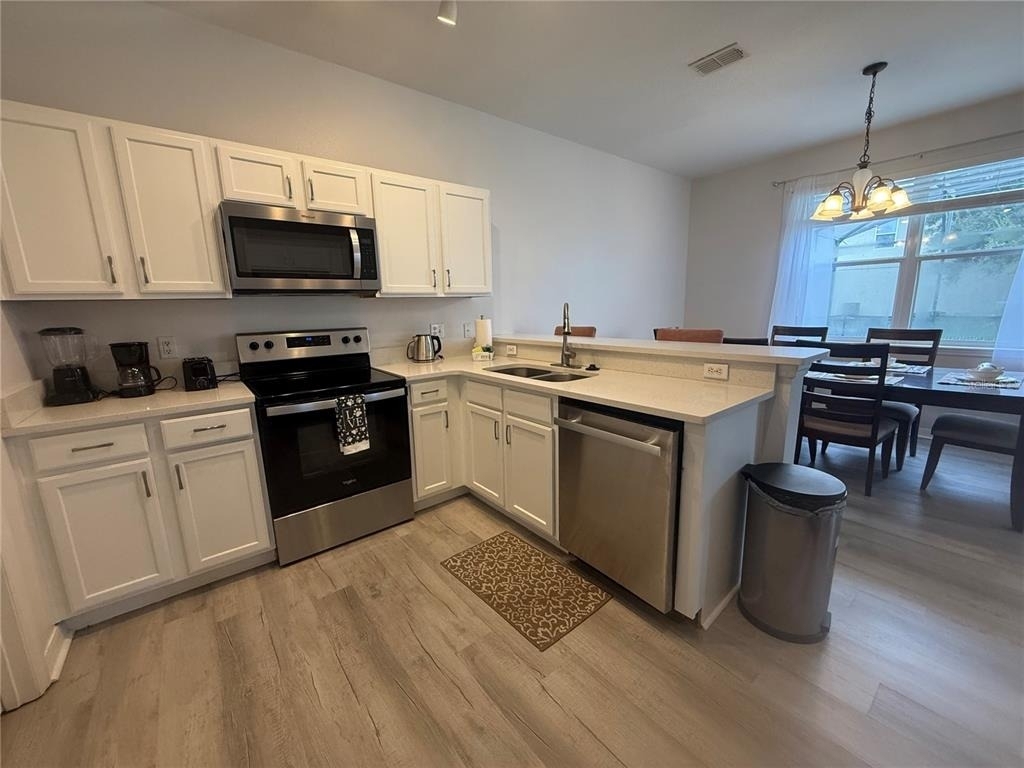 1675 Royal Ridge Drive - Photo 4