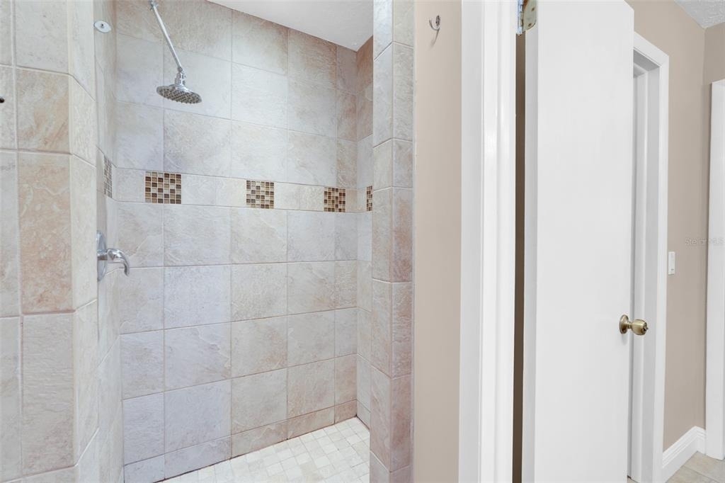 4224 Lake Underhill Road - Photo 15