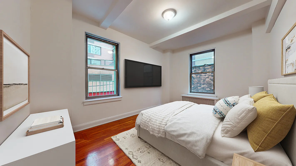 East 38th Street - Photo 3