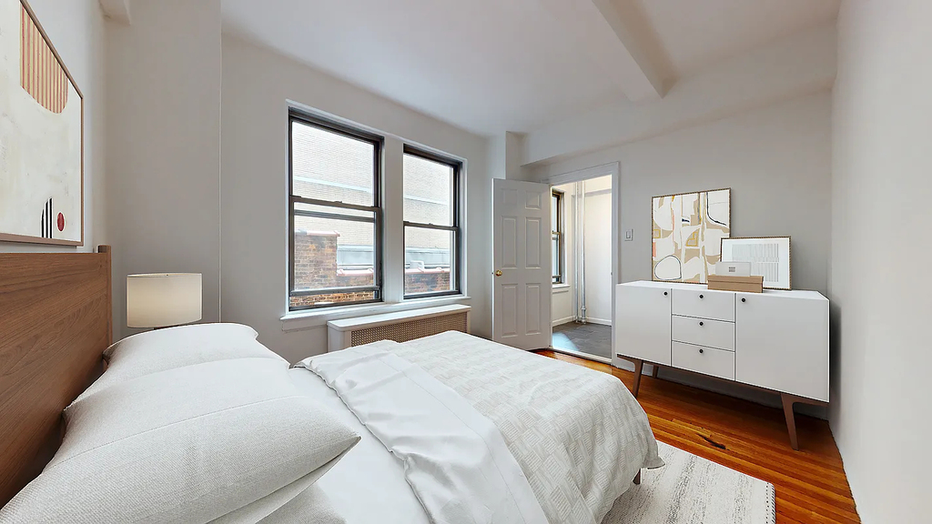 East 38th Street - Photo 2