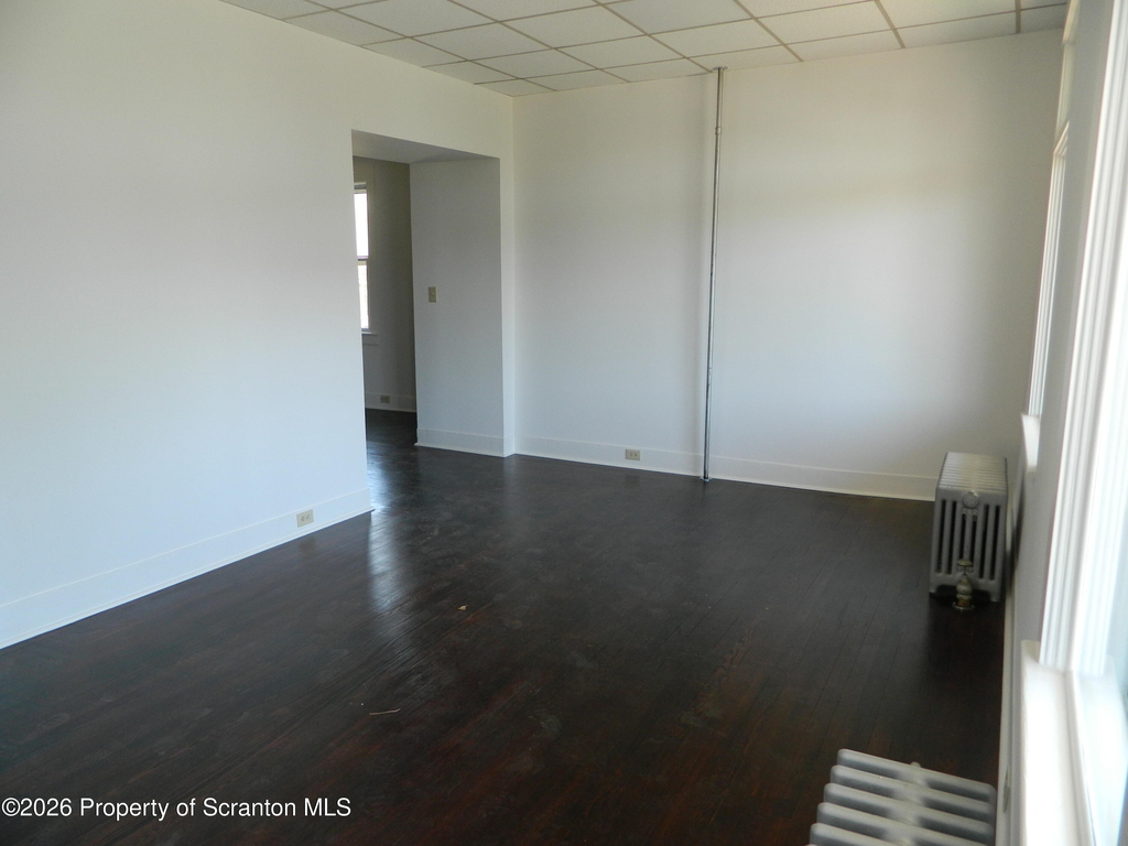 127 E Pine Street - Photo 1