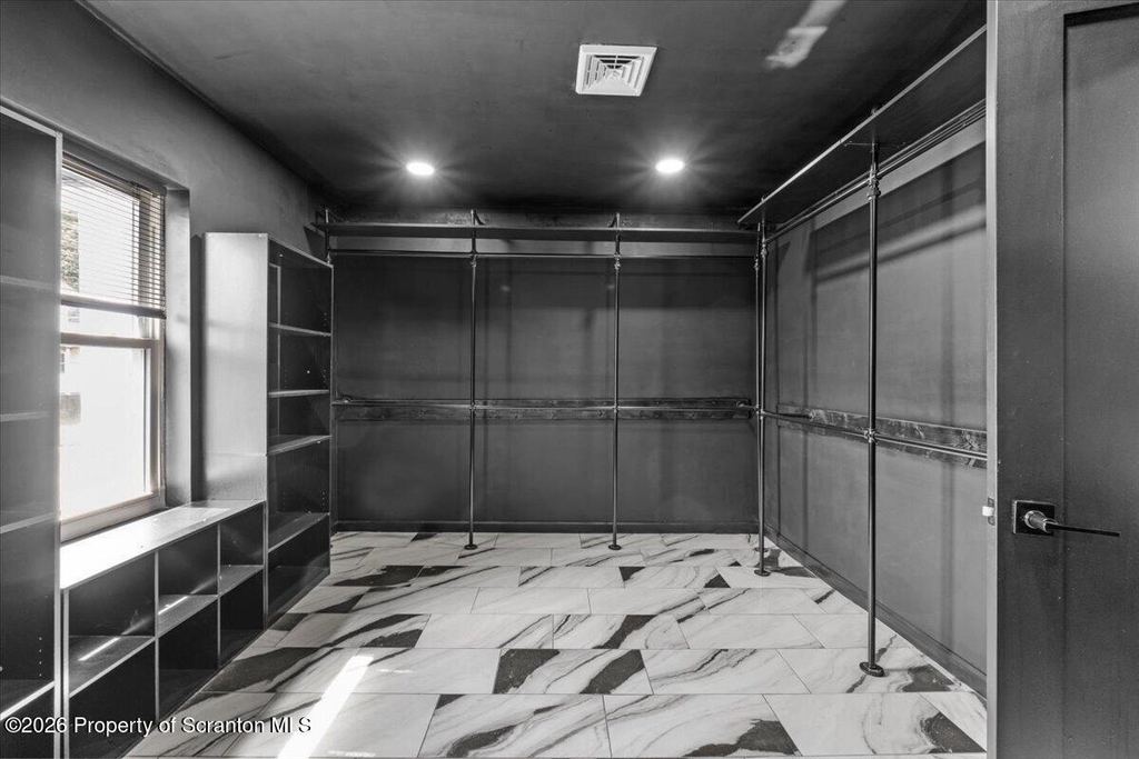 523 Meyers Street - Photo 27