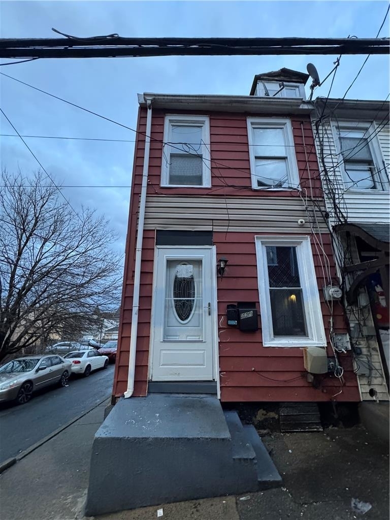 333 N Law Street - Photo 0