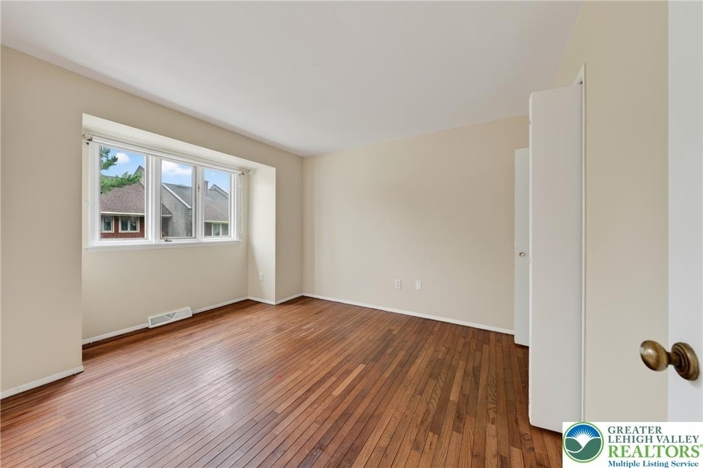 343 Carver Drive - Photo 25