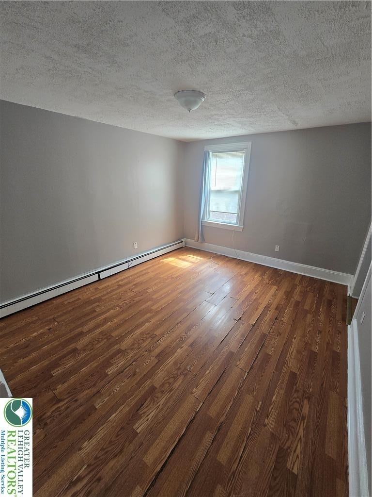 934 Ferry Street - Photo 1