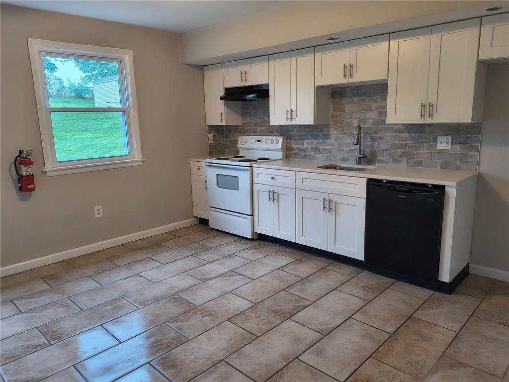 97 E Hillcrest Lane - Photo 3