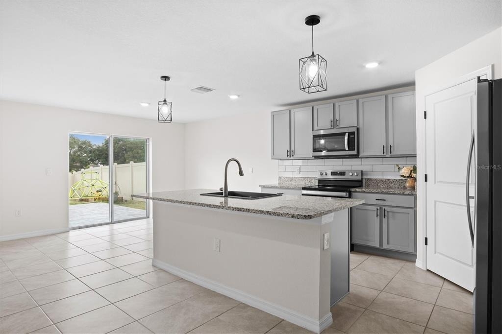 8673 Triumph Circle - Photo 8