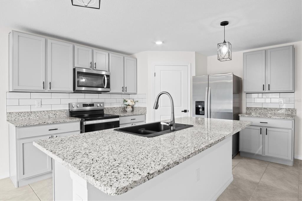 8673 Triumph Circle - Photo 9
