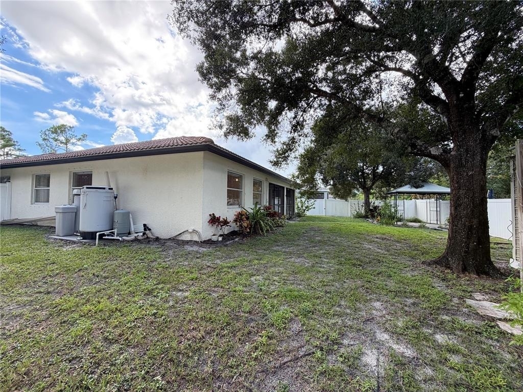 4426 Windsong Avenue - Photo 23