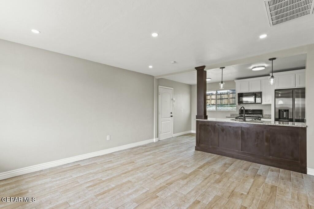 7917 San Paulo Drive - Photo 2
