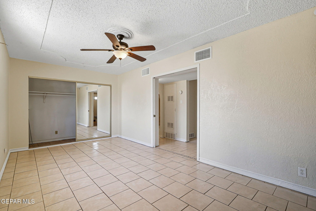 400 De Vargas Drive - Photo 15