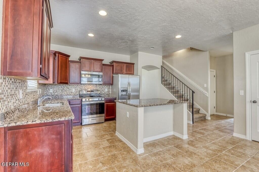 13272 Emerald Glen Street - Photo 7