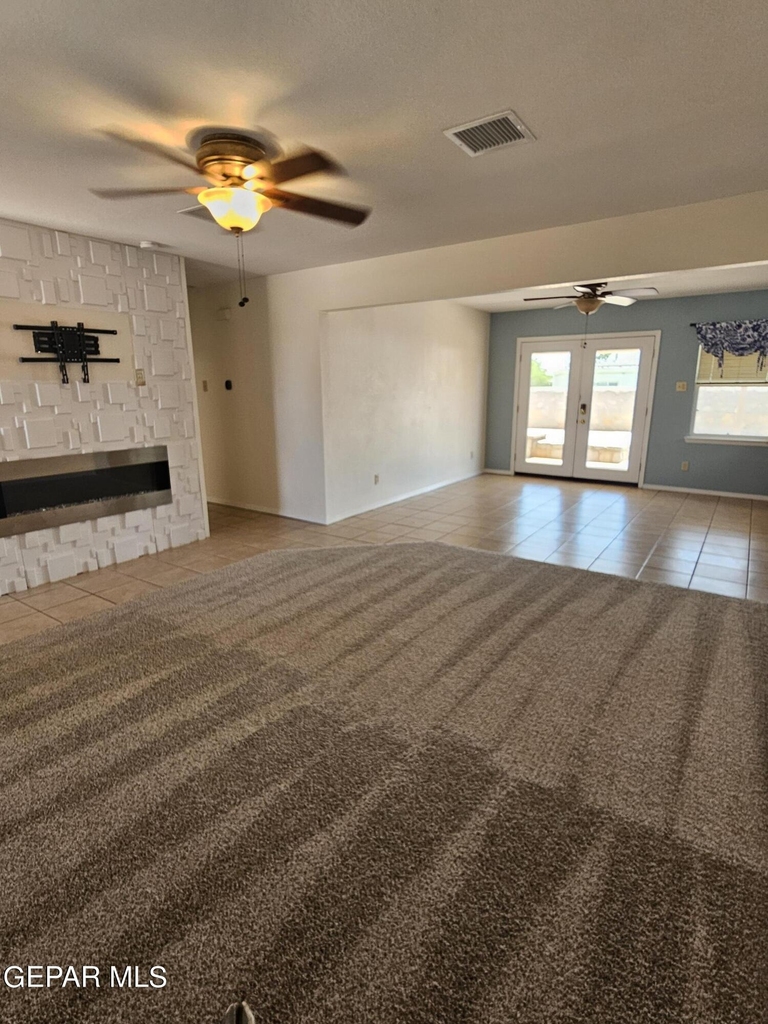 5644 Prince Edward Avenue - Photo 5