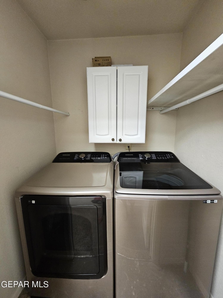 5644 Prince Edward Avenue - Photo 19