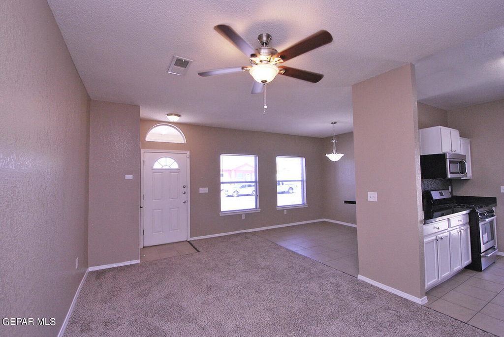 14344 Venecia Drive - Photo 3