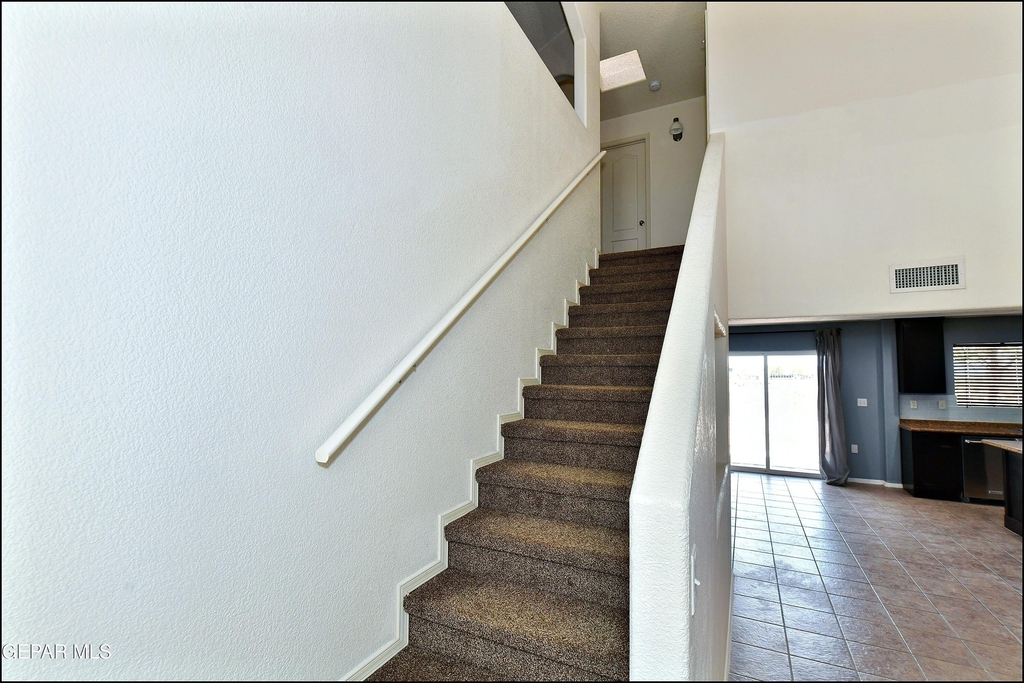 6372 Franklin Ridge Drive - Photo 26