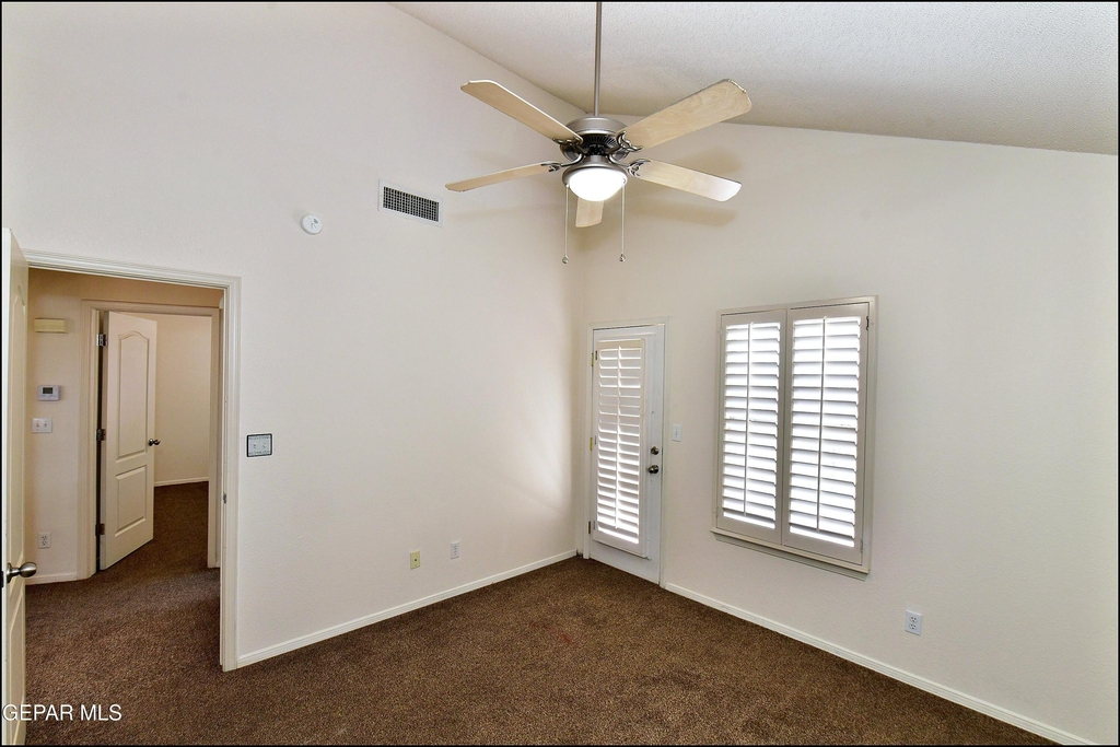 6372 Franklin Ridge Drive - Photo 35