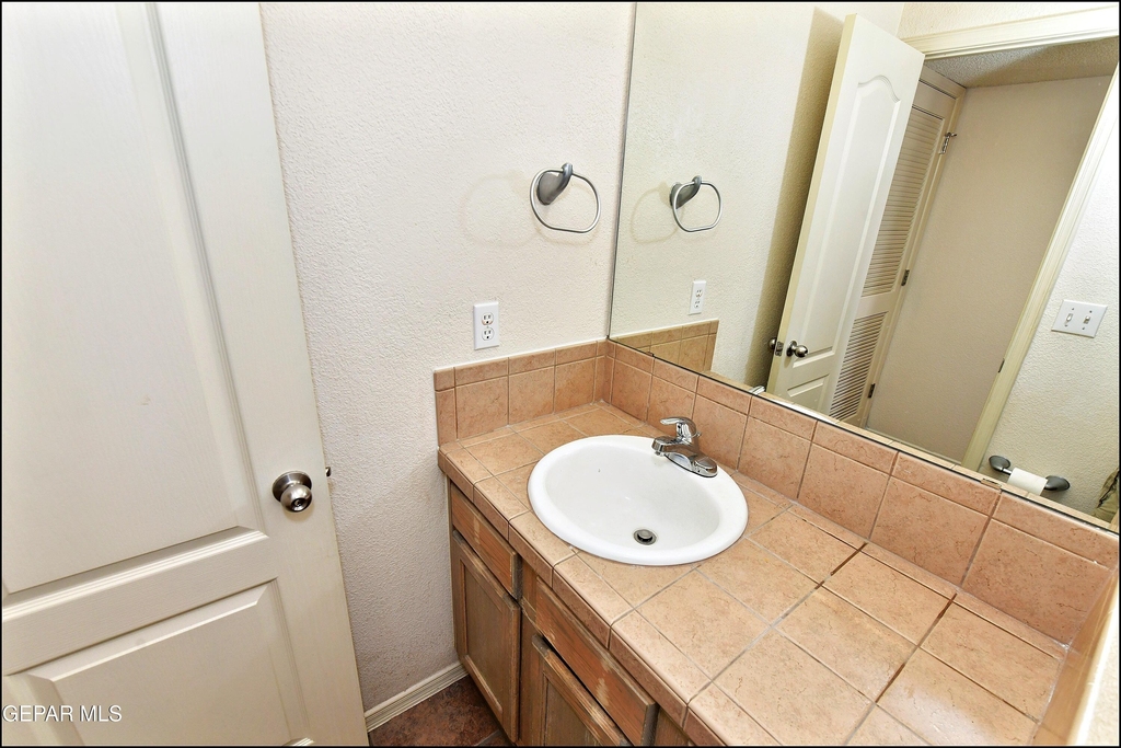 6372 Franklin Ridge Drive - Photo 38