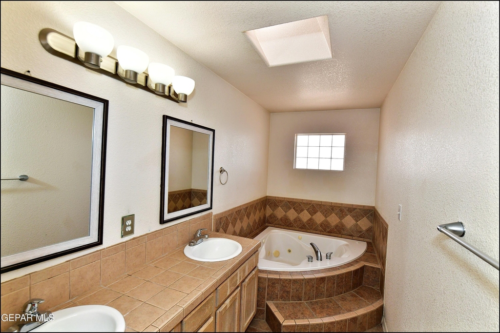 6372 Franklin Ridge Drive - Photo 22